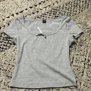 SHEIN Light Gray Short Sleeve Top
